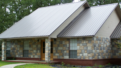 Toitures St-Laurent - Toit plat - Installation d'un toit en métal à Québec Toitures St-Laurent - Toit plat - Installation d'un toit en métal à Québec